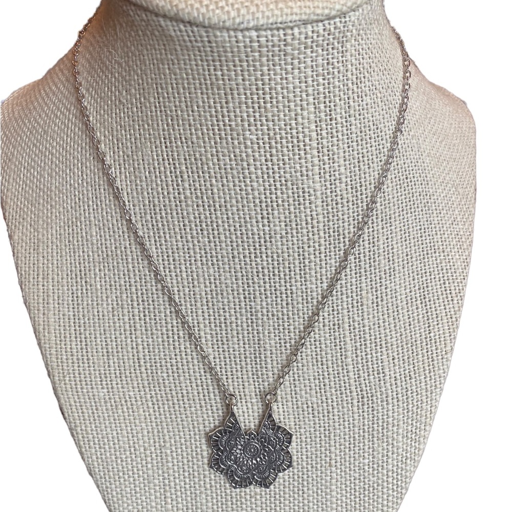Boho Style Silver Engraved Floral Design Necklace
